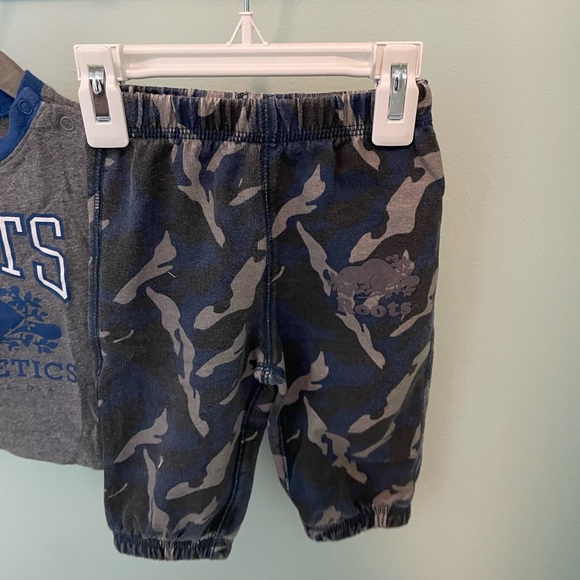 Roots Matching Set - Picture 4 of 7